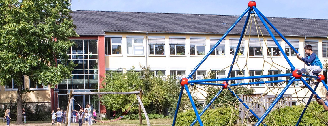 cf_slideshow_07_1137x436